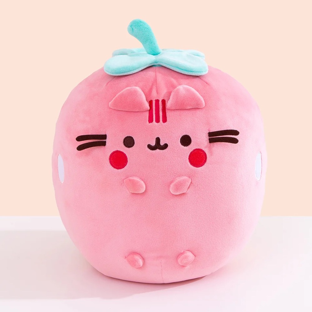 NWT 11” Pusheen the Strawberry SCENTED Strawberry Cat 🍓 Plush